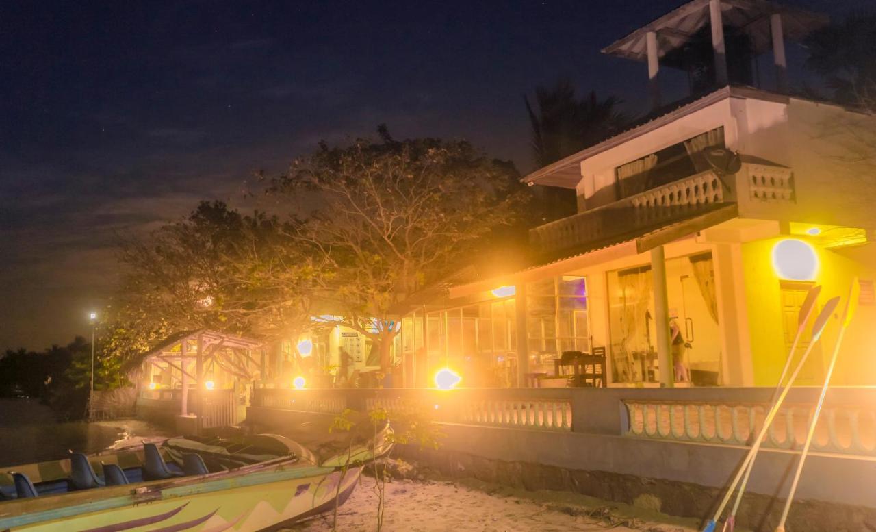 Dinuda Resort 3*