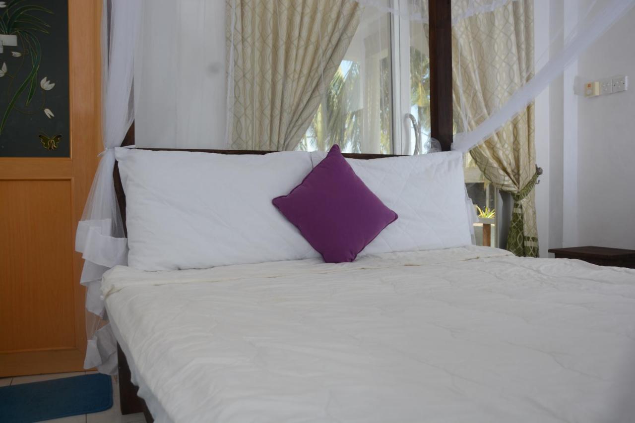 Dinuda 3* Kalpitiya